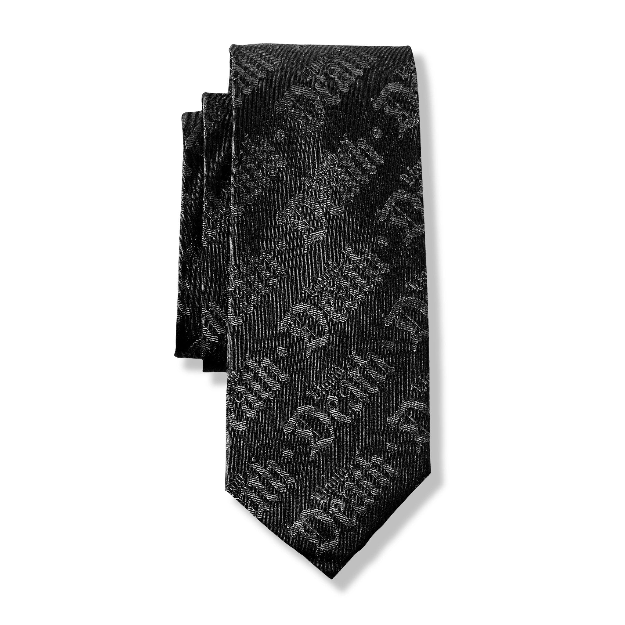 Tie Hard Set Neck Tie